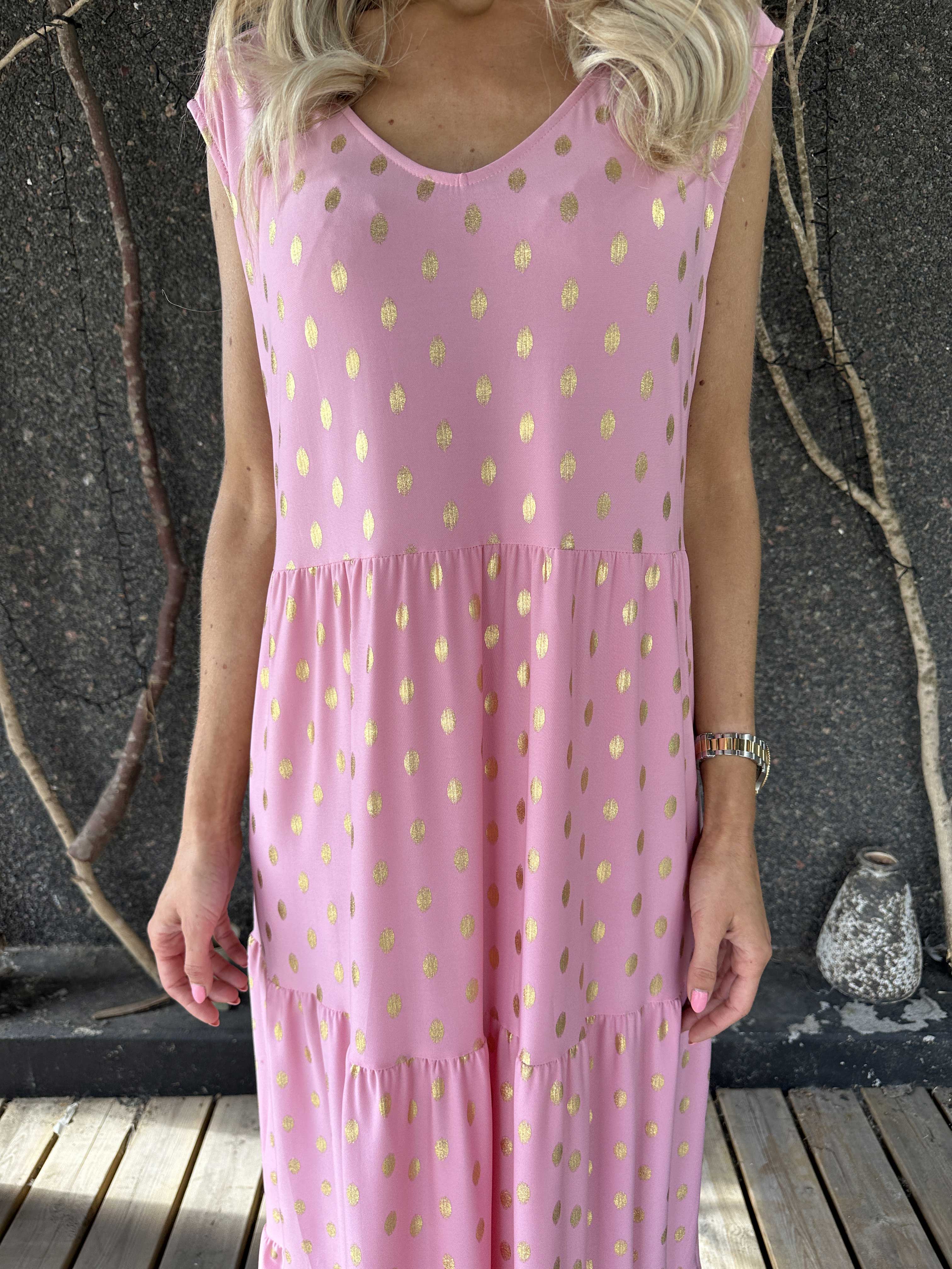 Karini Gold - Lang elastisk kjole med guld dutter